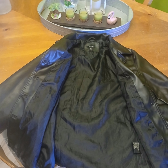 mariposa pleather jacket - Picture 3 of 4